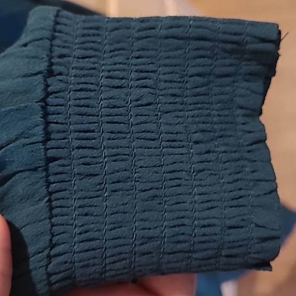 NWT Back Zipper Foresty Green Tunic - Picture 2 of 3